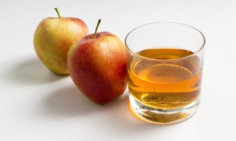 飲むだけでＯＫ！アップルサイダービネガーが女性の健康を作る！
